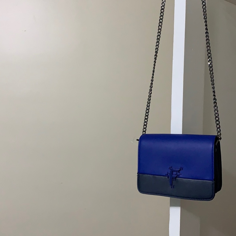 New purse blue